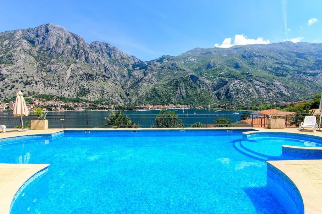 Apartment Sea View And Pool! Brend New! Vista *