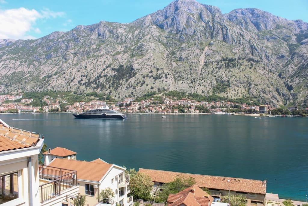 Sea View And Pool! Brend New! Vista Kotor
