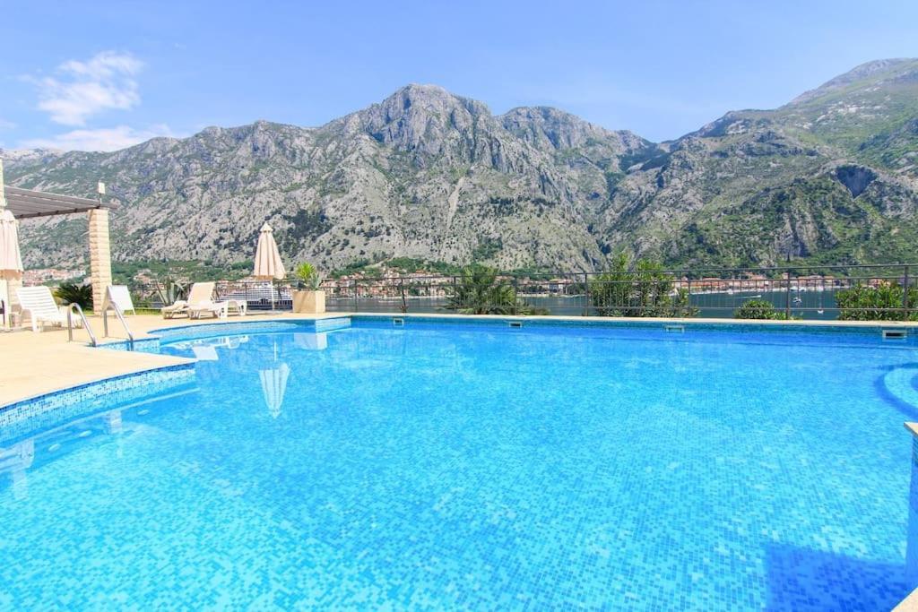 Sea View And Pool! Brend New! Vista * Kotor
