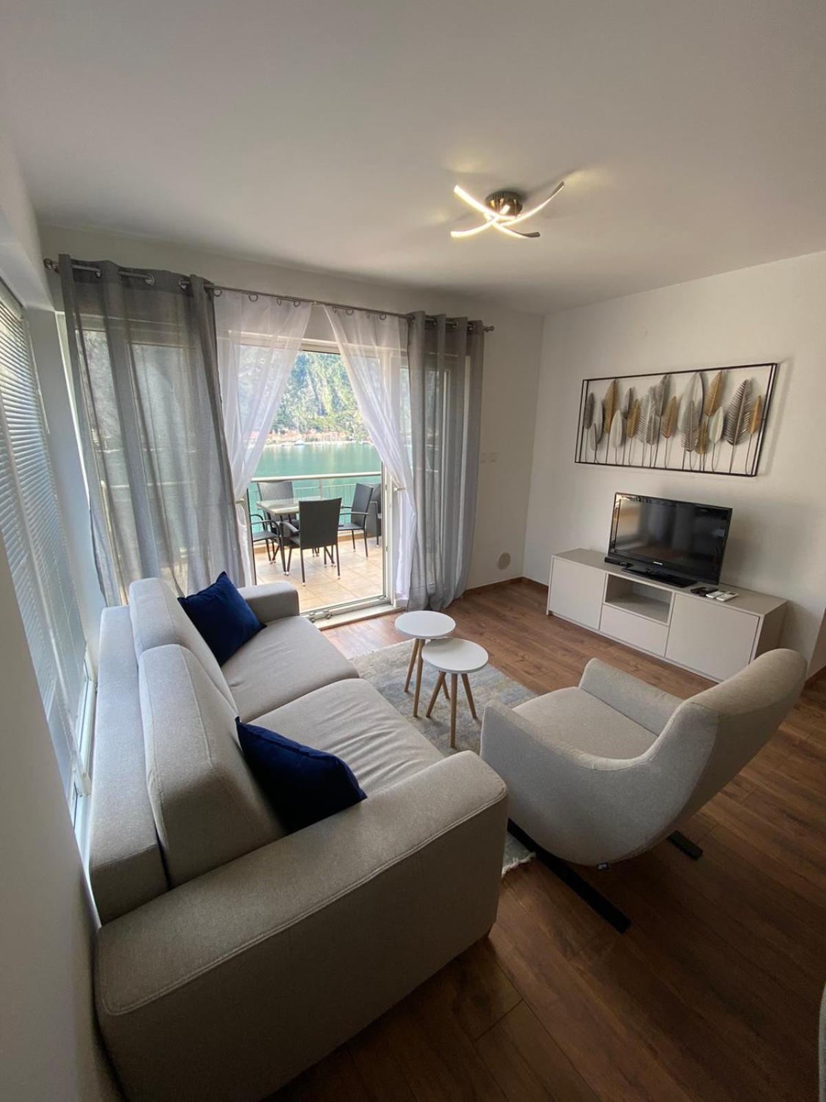 Sea View And Pool! Brend New! Vista *